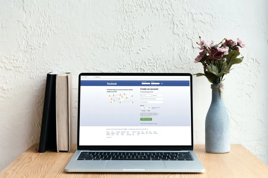 想念Facebook藍介面嗎？一款擴充套件讓你換回走入歷史的臉書經典版面設計
