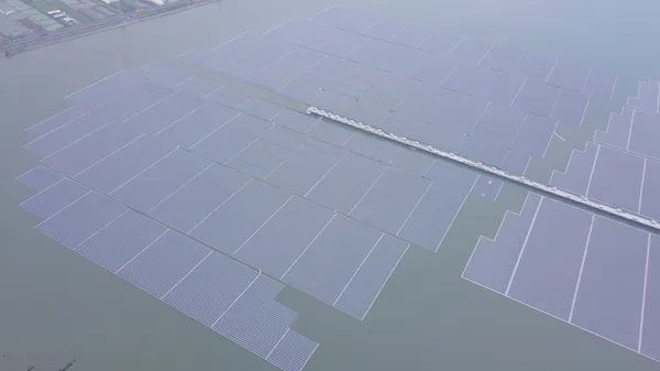 辰亞能源彰濱181MW水上型太陽能電站.JPG
