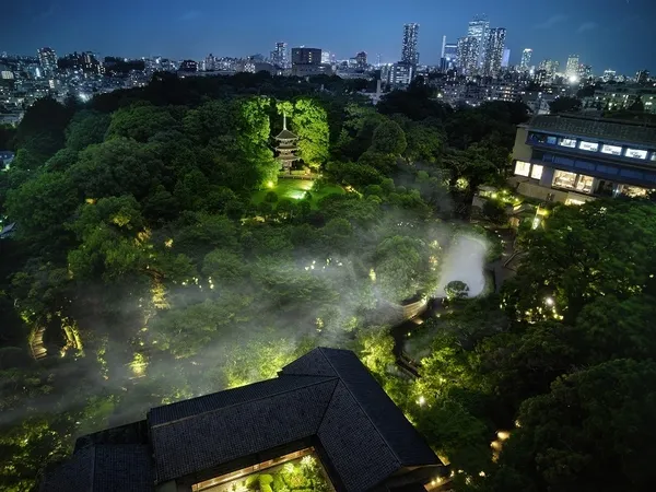 圖2 東京椿山莊飯店雲海夜景(圖片提供 東京椿山莊飯店).jpg