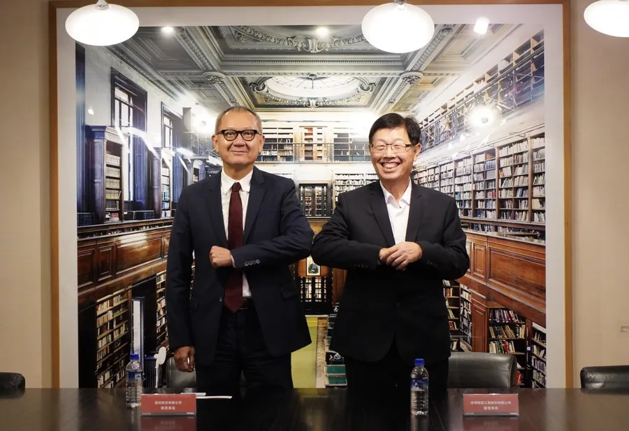 鴻海與國巨宣布合作！共組聯盟強化「3+3」策略，兩大巨頭看上什麼機會？