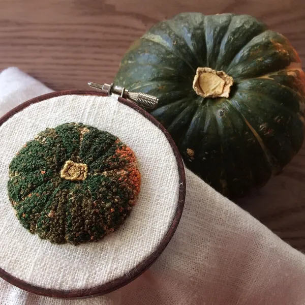 Konekono Kitsune 03 蔬菜刺繡.JPG