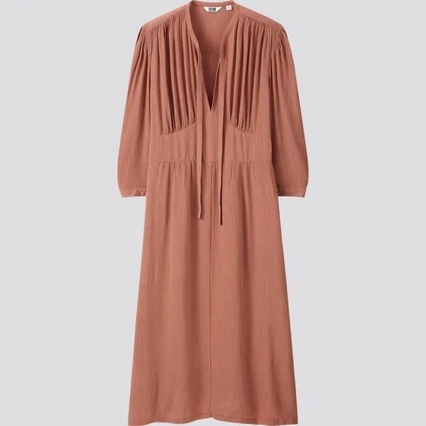 UniqloU_女裝U 嫘縈領結洋裝 (七分袖)_NT$1490_單品圖2.jpg