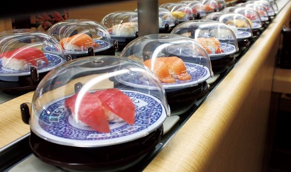  從均一價到 7 種價格！解構壽司郎、藏壽司如何以心理學引導消費者點更多？