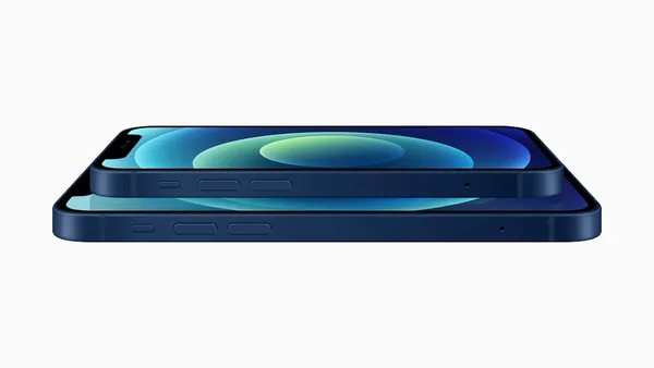 apple_iphone-12_super-retina-xdr-display_10132020_