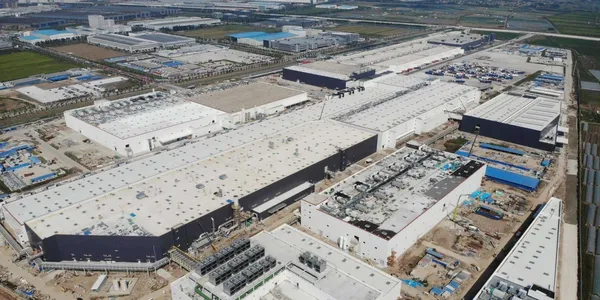 tesla shanghai gigafactory