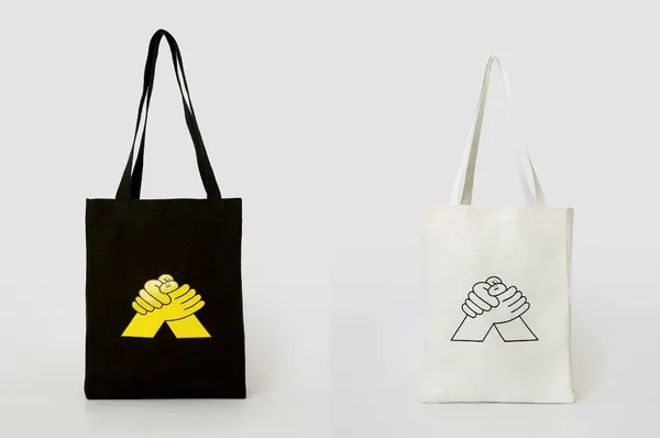 ARTIFACTS_HAND IN HAND_02.jpg