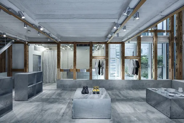 東京T-House New Balance04.jpg