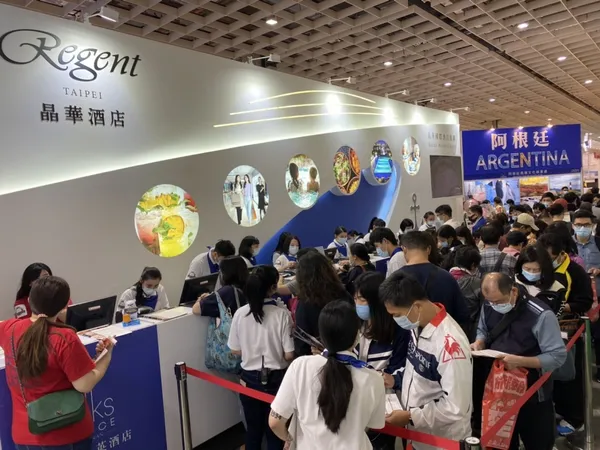 2020年台北國際旅展，消費者買氣熱絡銷售業績比起去年成長將近30%，更創下歷年來新高.jpg
