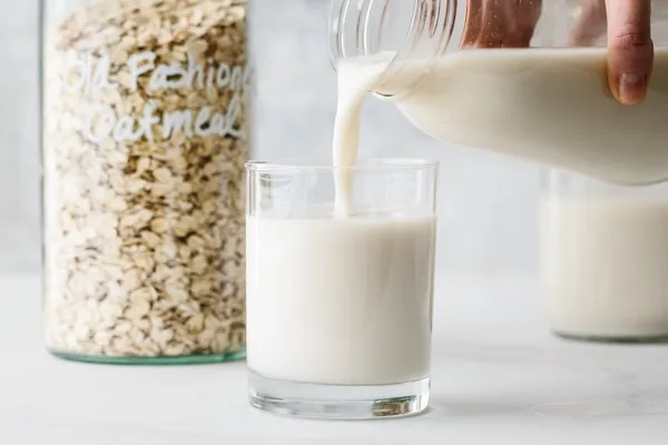 Oat milk 燕麥奶