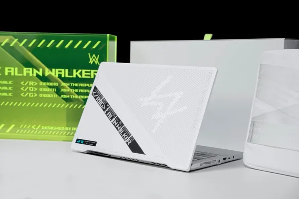 專為Alan Walker量身訂製ROG Zephyrus G14限定版，為其增添令人驚豔的舞台風采
