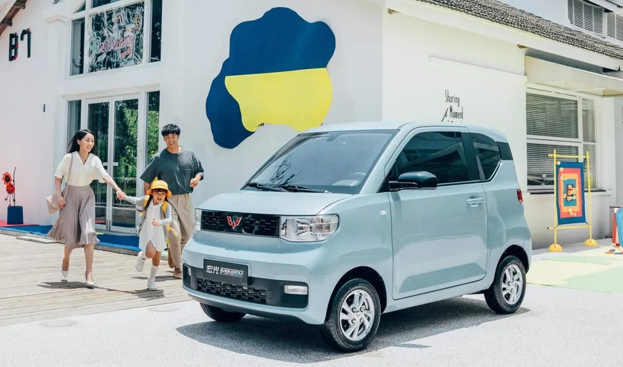 銷量擠下特斯拉！五菱宏光迷你電動車躍身大黑馬，暢銷原因是什麼？