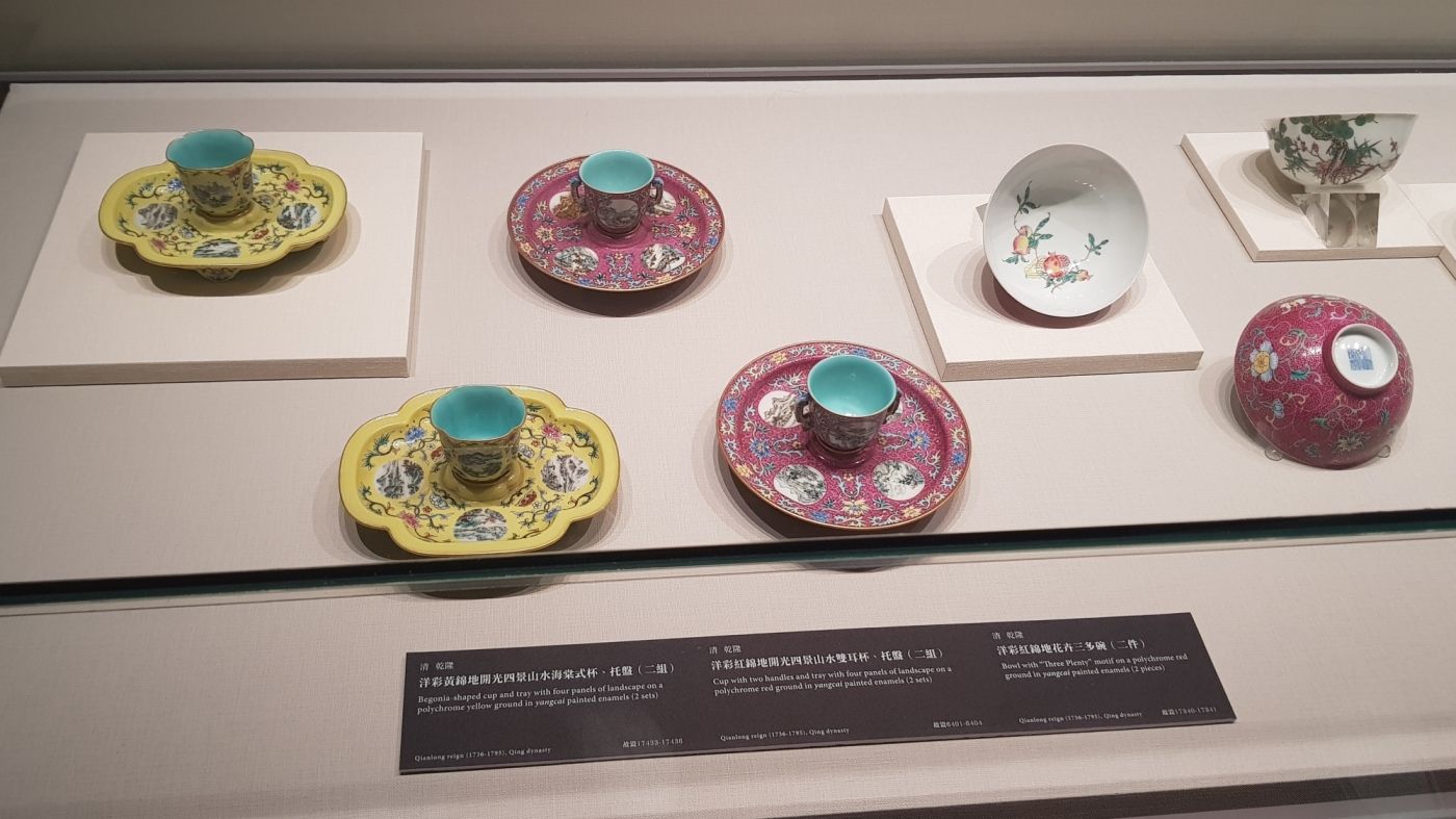 故宮「風格故事—乾隆年製琺瑯彩瓷」開展：山水之外，躍上彩瓷的金魚