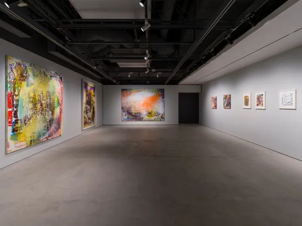 THE CLUB - 2020 12月 Jackie Saccoccio Knife Edge 展覽