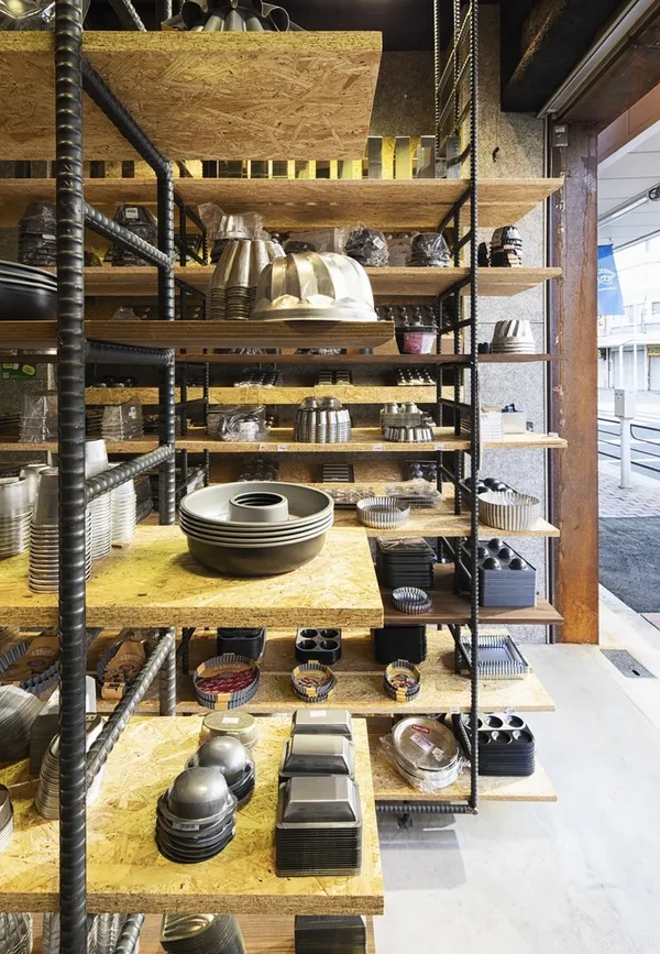 馬嶋屋菓子道具店 KAMITOPEN 03.jpg