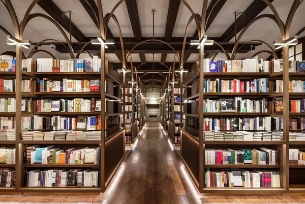 上海蔦屋書店04.jpg