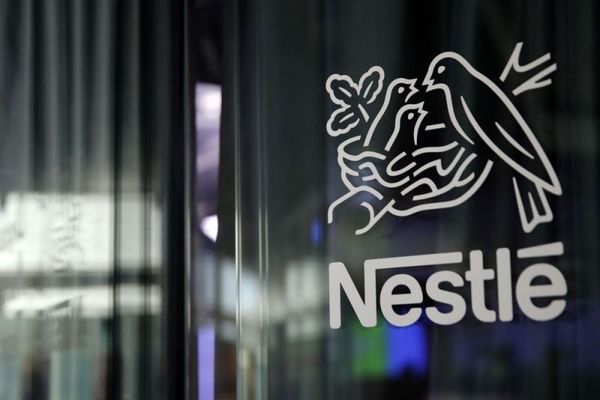  雀巢新 CEO 上任先裁員！未來 2 年內大砍 1.6 萬人，又是 AI 惹的禍？