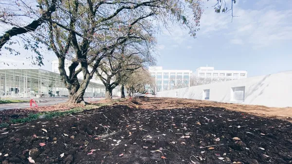神奈川工科大學「KAIT廣場」05.jpg