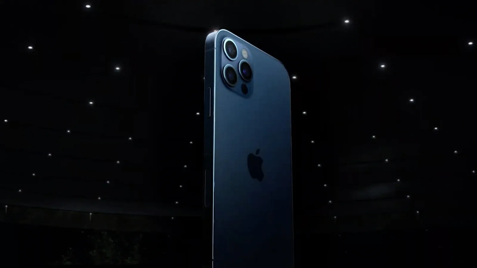 iPhone 12 四機款亮點一次看！盒裝少 2 配件、降價超有感
