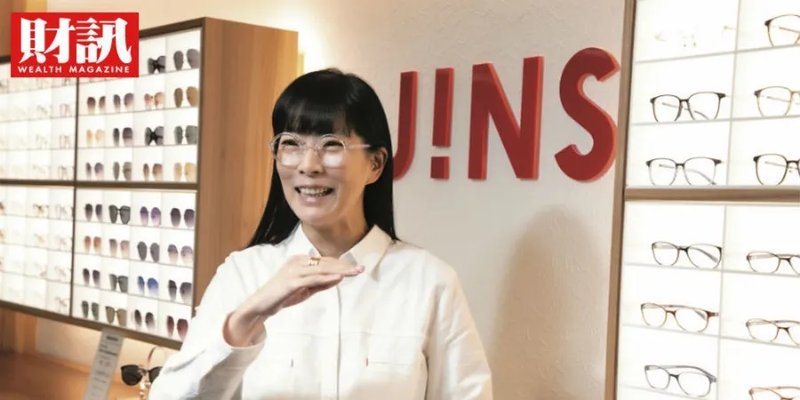 JINS首位台藉女性執行董事！從電視記者跨到賣眼鏡，邱明琪揭效率至上的時間管理術