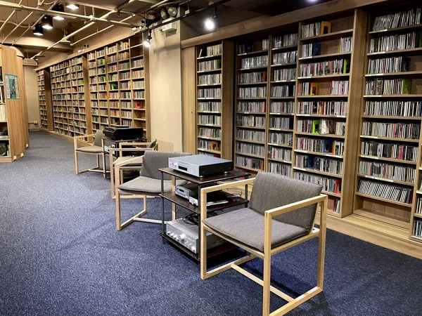 兩廳院表演藝術圖書館 (15).JPG
