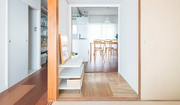 MUJI HOUSE_如小隧道般的儲藏室、壁櫥空間.jpg