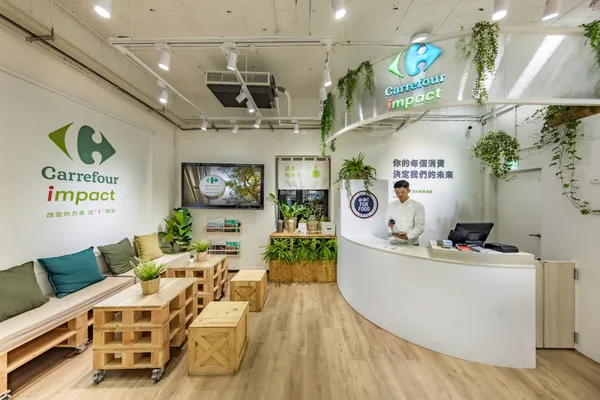 家樂福影響力概念店重塑