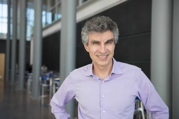 Photo-of-Yoshua-Bengio_Fall-2018-web-scaled