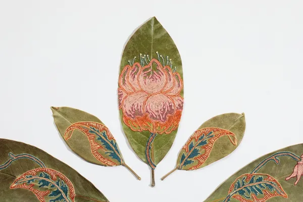 葉片刺繡0&.jpg