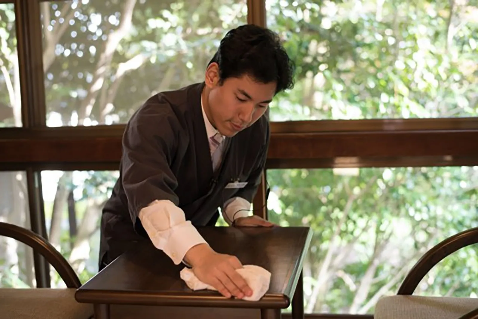 老字號溫泉旅館拚轉型！開發系統「陣屋Connect」，提升經營管理效率