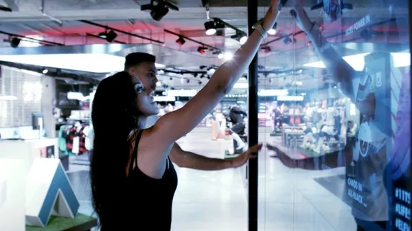 displaywall-2