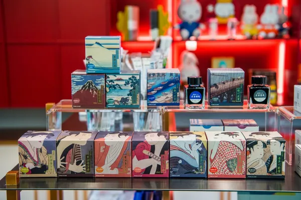 誠品書店嘉義市立美術館期間限定店    00 (1).JPG