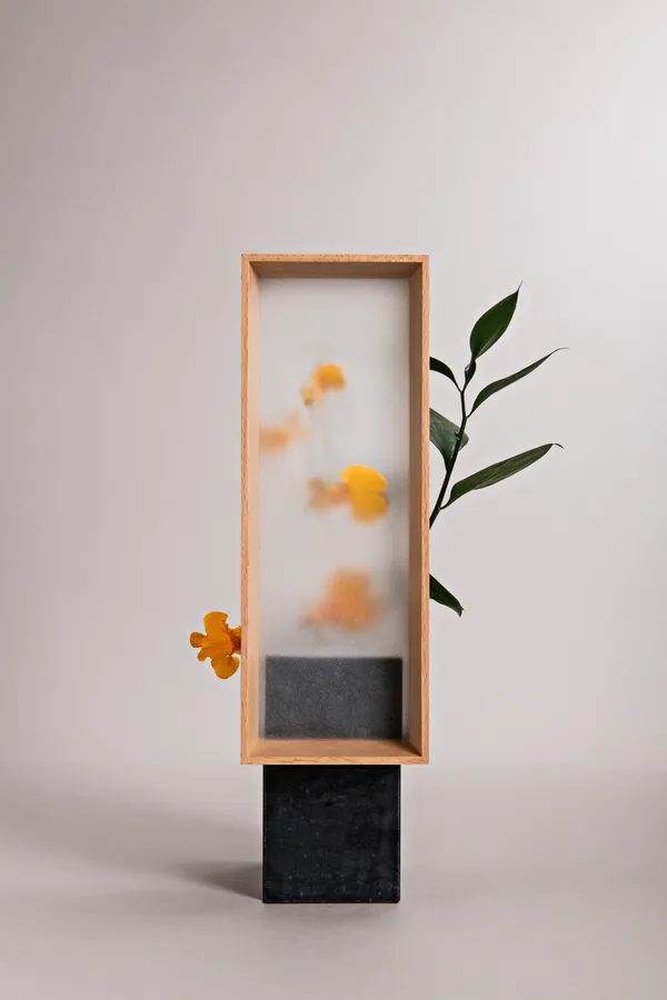 桌上窗景