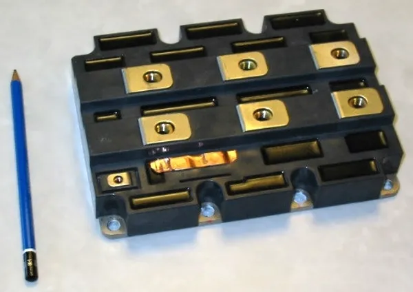 IGBT_3300V_1200A_Mitsubishi