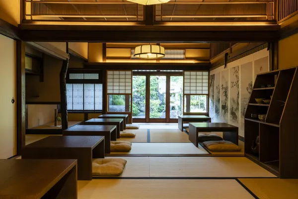 18中川政七商店鹿猿狐BUILDING-近隣施設_茶論 奈良町店.jpg