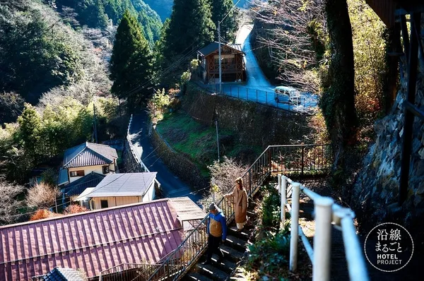地方創生-JR青梅線鐵道支線-Ensen Marugoto Hotel.jpg