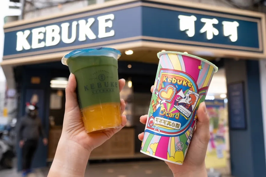 Dcard與可不可聯名，推新包裝、兩款浮誇飲料！為何手搖店中會挑上可不可？