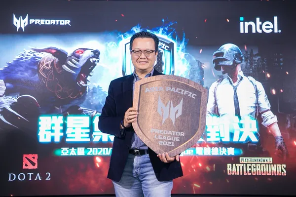 Andrew舞台照.jpg