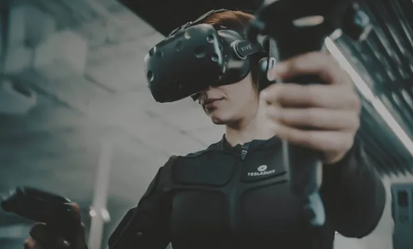 Teslasuit