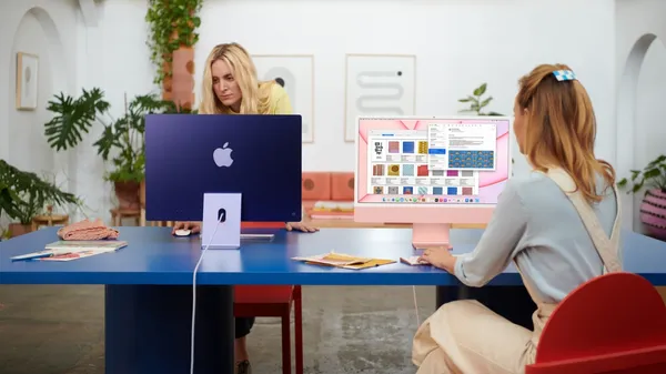 apple_new-imac-spring21_lifestyle02_04202021.jpg