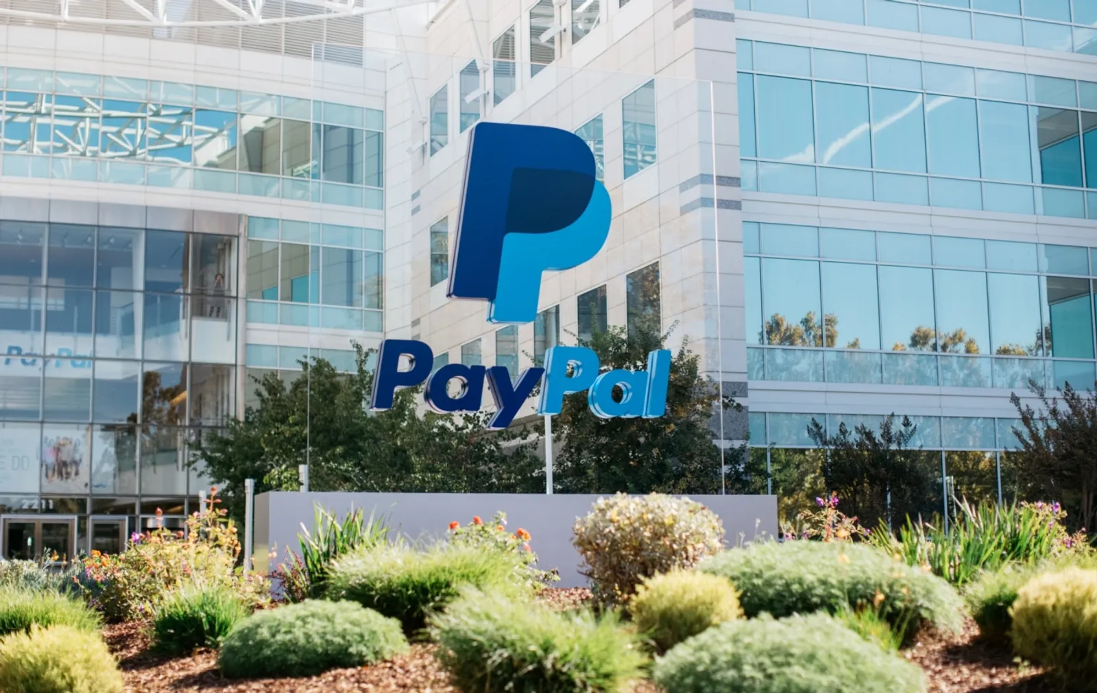 20 年來不斷進化！Fintech「元老」PayPal 每秒千筆交易的驚人成績怎麼創造的？｜未來商務