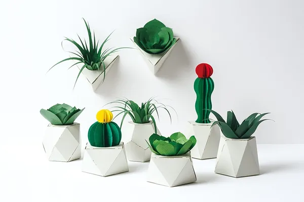 日本手工植物紙雕「PAPELANTS」1.jpg