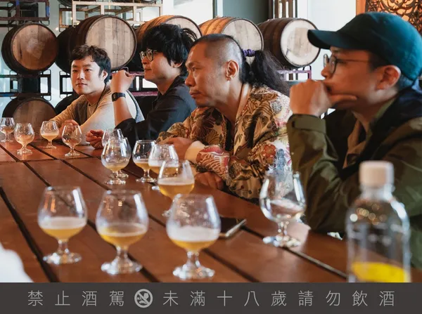 一杯、兩杯、三杯、不是貪杯，拍謝少年試飲啤酒．挑選合適風味（圖 _ 臺虎精釀提供）.jpg