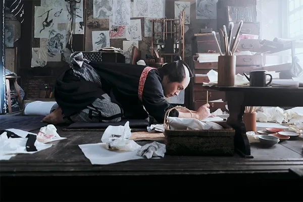 《北齋：浮世繪傳奇》8月上映！傳奇畫師「葛飾北齋」首部電影，美術服飾如實復刻，SOU・SOU 協力服裝