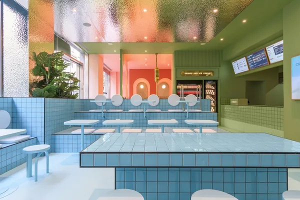 Bun Burgers 泳池漢堡店 08.jpg