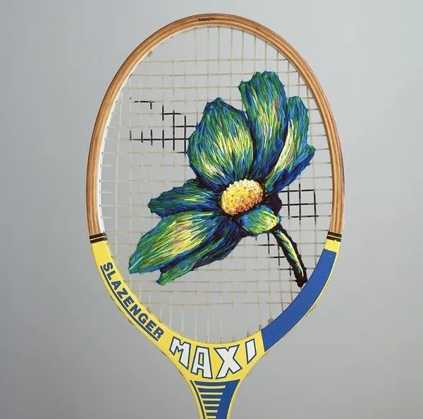 球拍刺繡 Danielle Clough 3