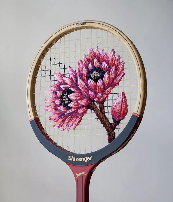 球拍刺繡 Danielle Clough 4