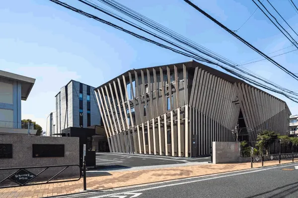 隈研吾操刀「桐朋學園宗次大廳」2.jpg