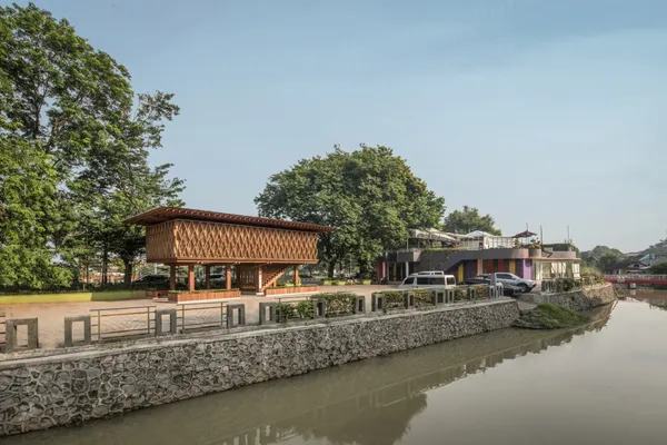印尼微型圖書館Warak Kayu
