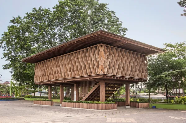 印尼微型圖書館Warak Kayu