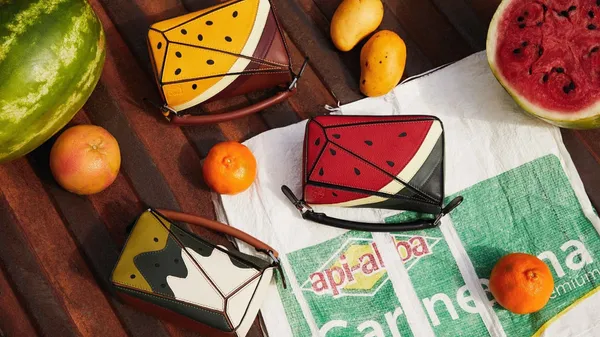 LOEWE_LP_SS21Paulas_Fruits_Puzzle_2880x1620_.jpg